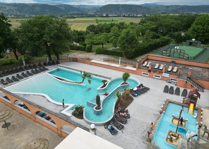Camping Domaine De Senaud
