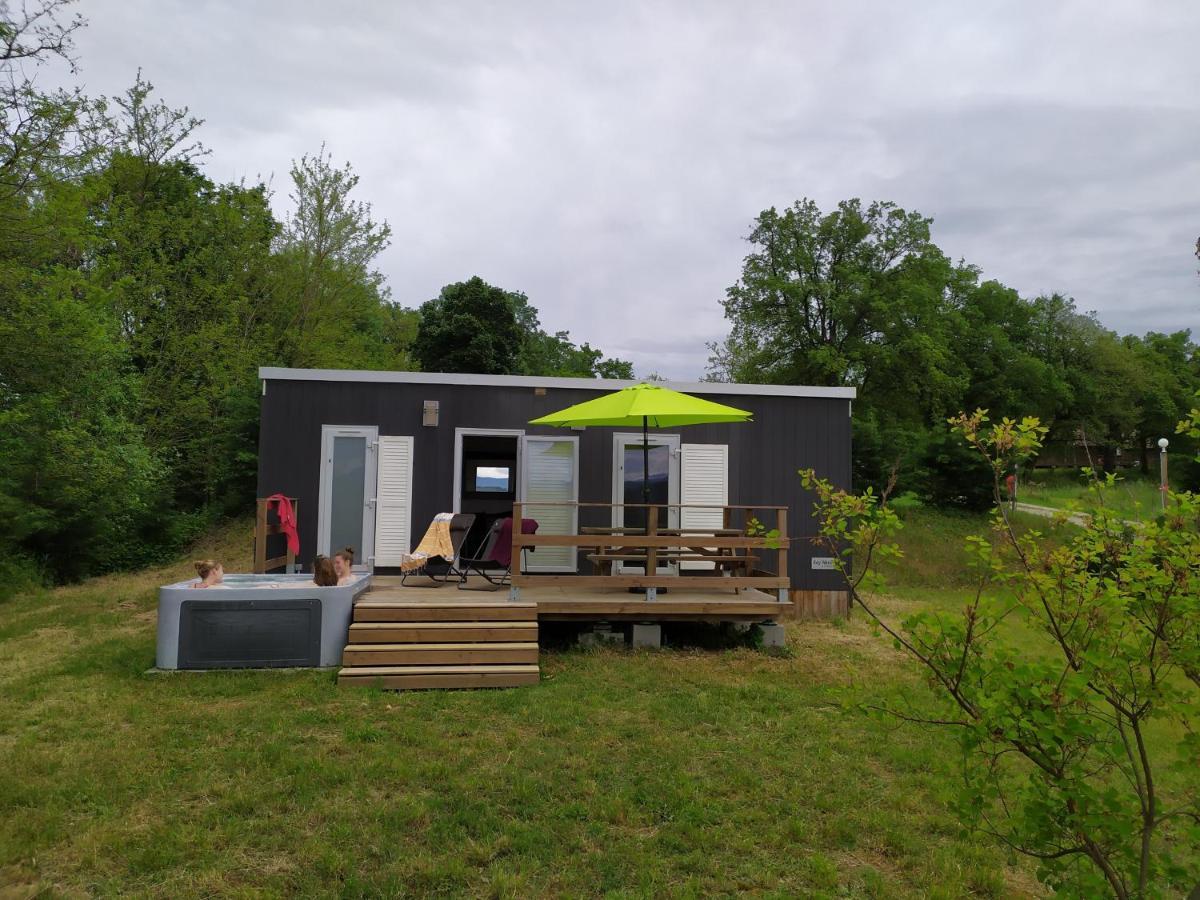 Campsite Domaine De Senaud *