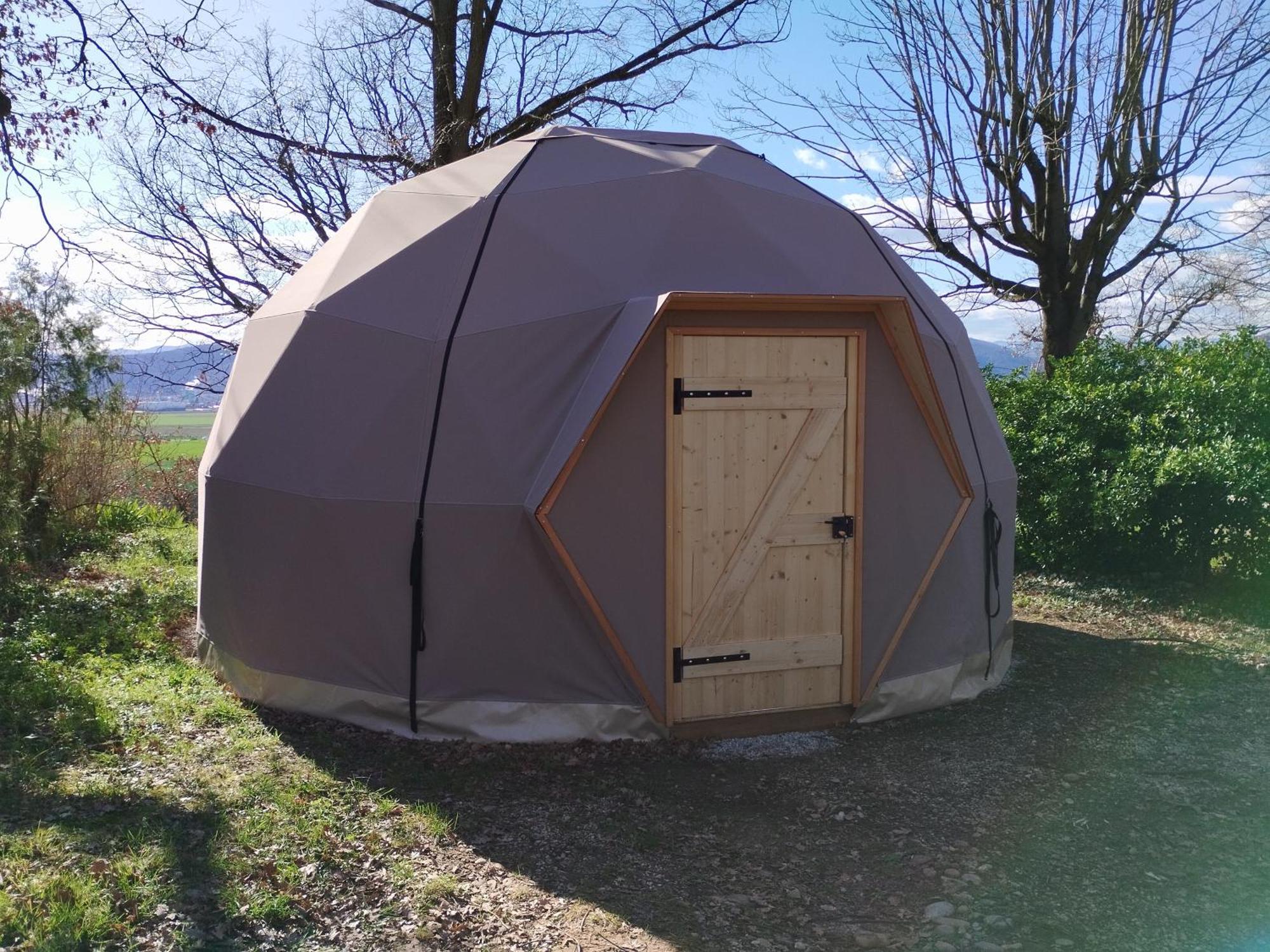 Domaine De Senaud Campsite