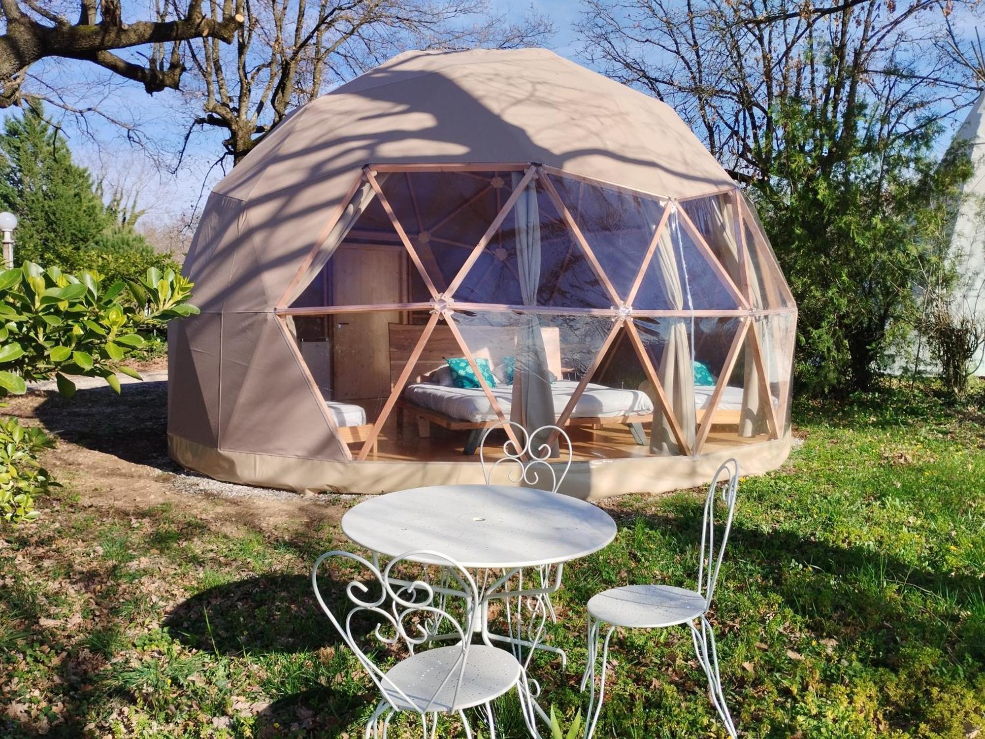 Domaine De Senaud Campsite