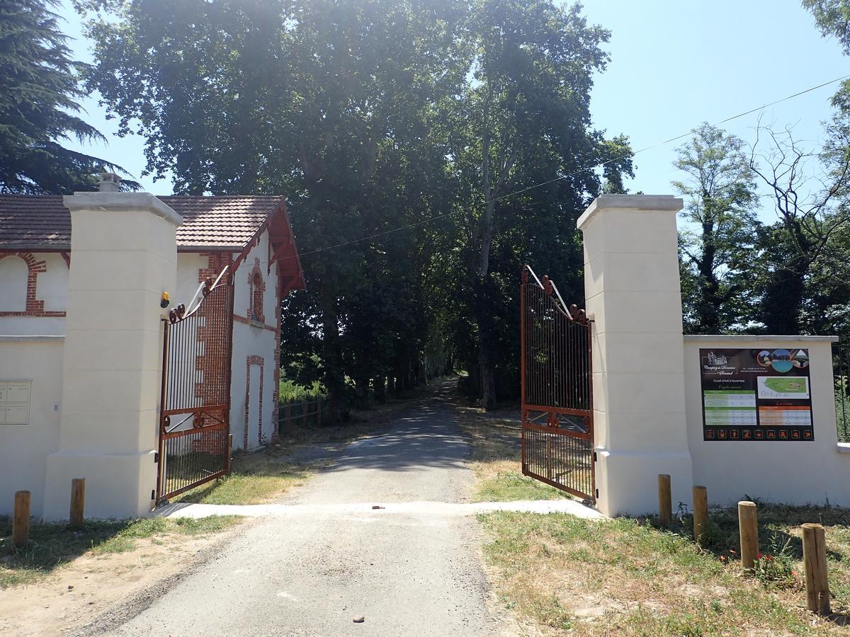 Domaine De Senaud *