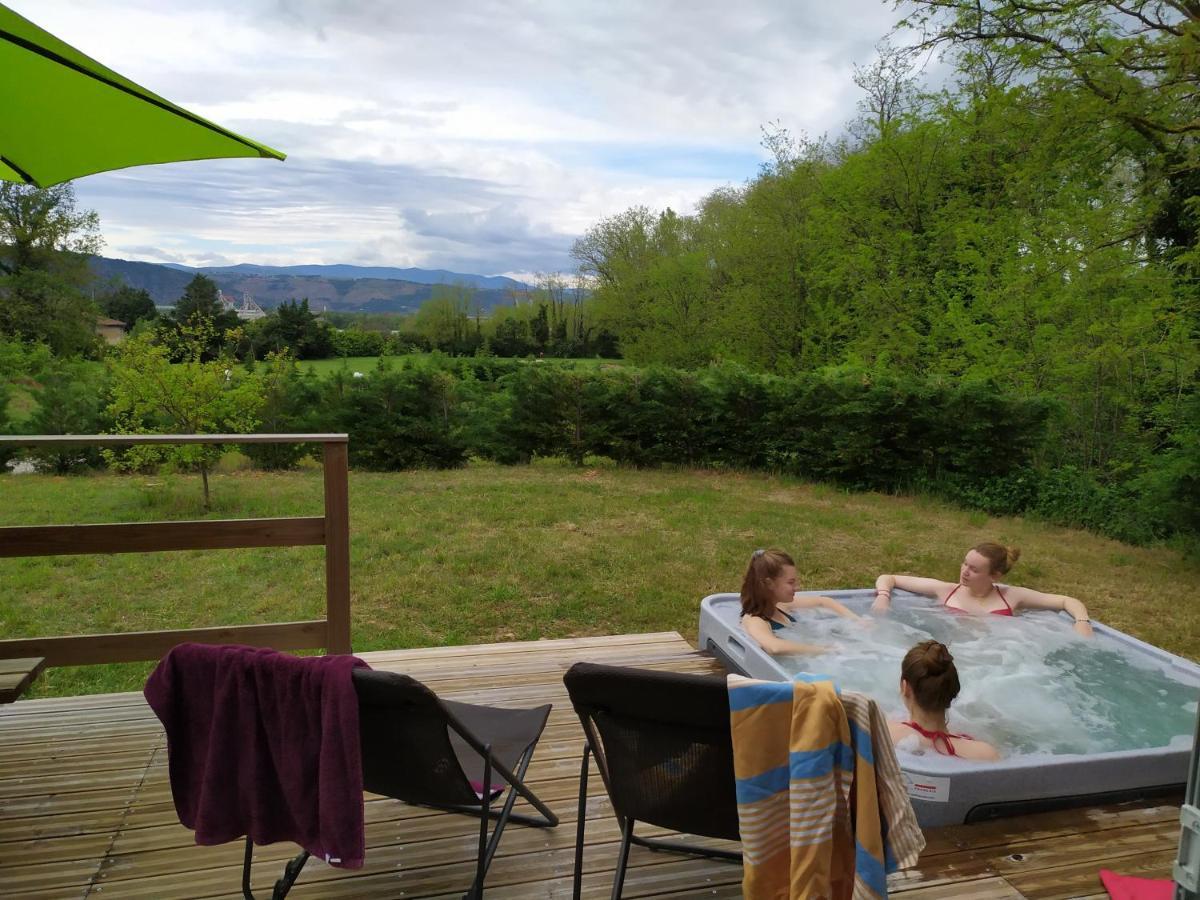 Domaine De Senaud