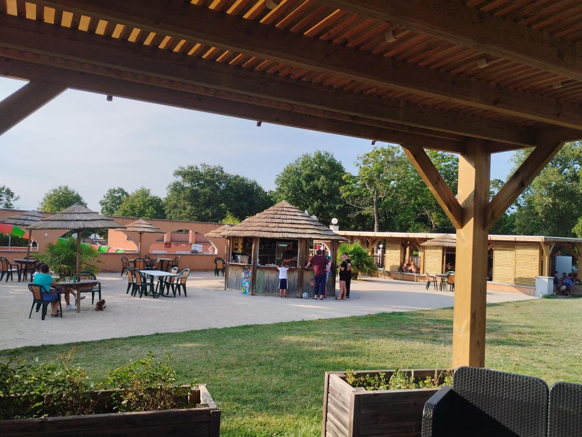 Domaine De Senaud Campingplatz