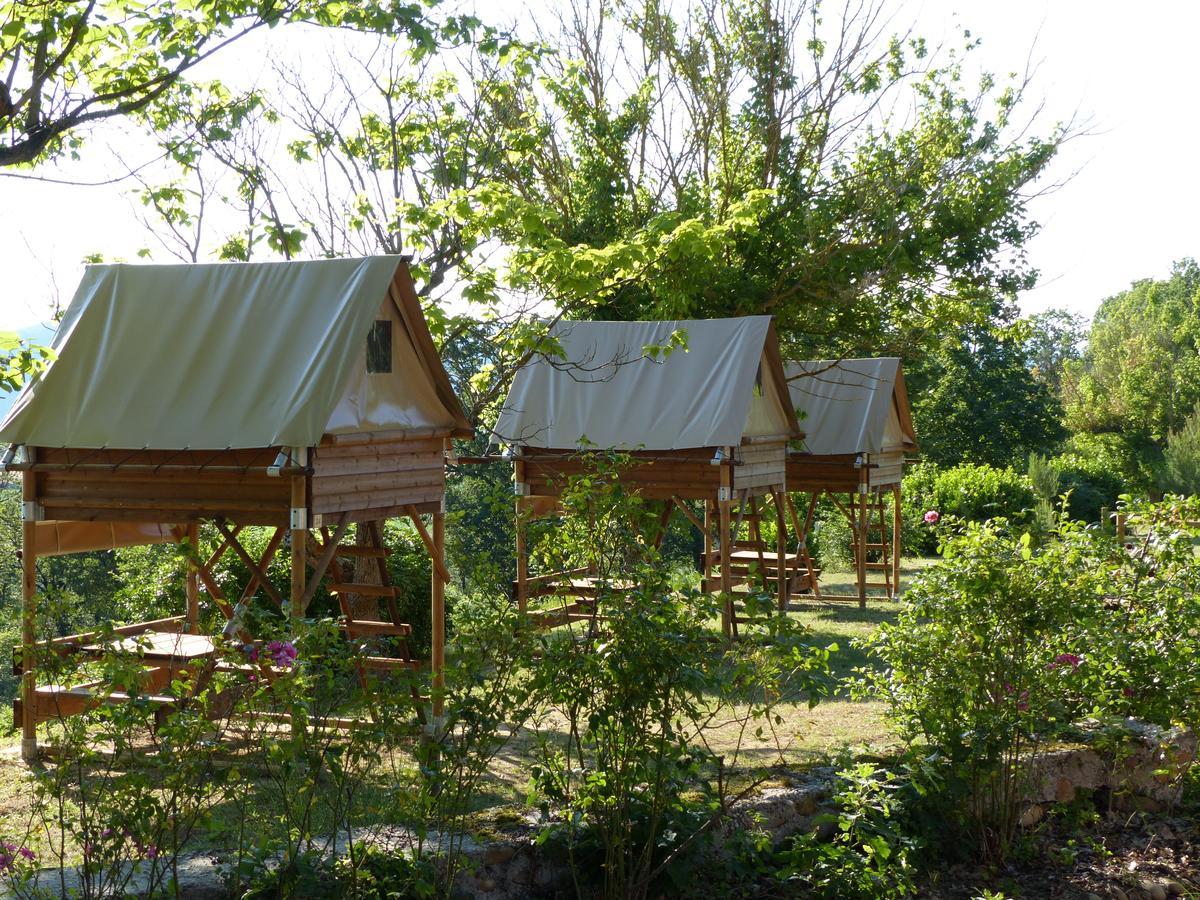 Domaine De Senaud Campingplatz